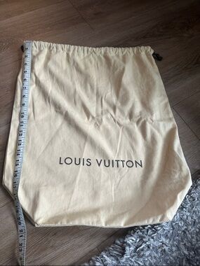 Louis Vuitton Cream Drawstring Dust Bag with Logo